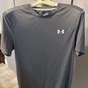 Men's Under Armour Heat Gear Loose Small